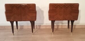 Comodini in varie essenze Anni '50 Mid Century Design Nightstand bedside table