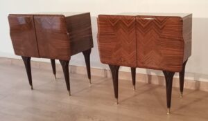 Comodini in varie essenze Anni '50 Mid Century Design Nightstand bedside table