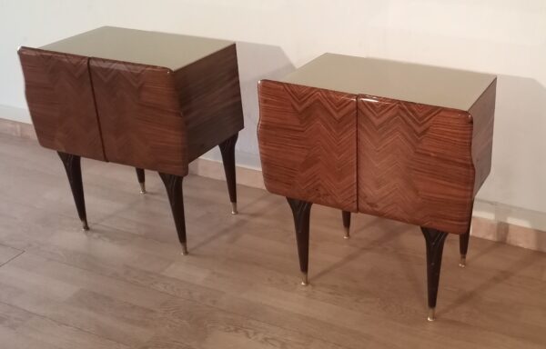 Comodini in varie essenze Anni '50 Mid Century Design Nightstand bedside table