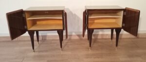 Comodini in varie essenze Anni '50 Mid Century Design Nightstand bedside table